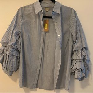 Cremieux bell bottom ruffle blouse